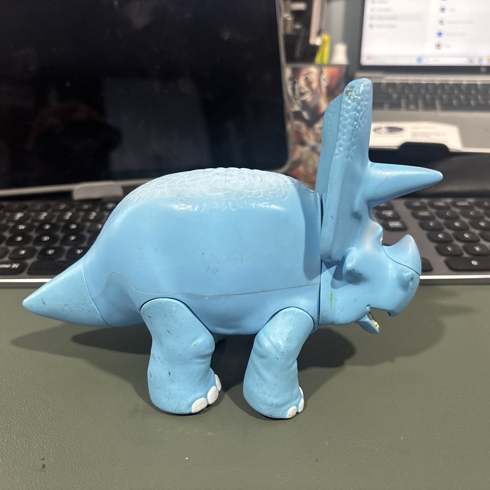 2015 Disney Pixar The Good Dinosaur Mary Alice Blue Dino Poseable Toy Figure.